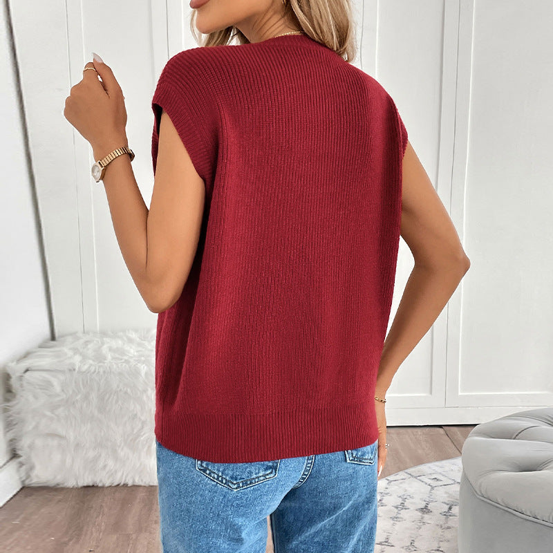 Laviney Sleeveless Knit Top with Button Details
